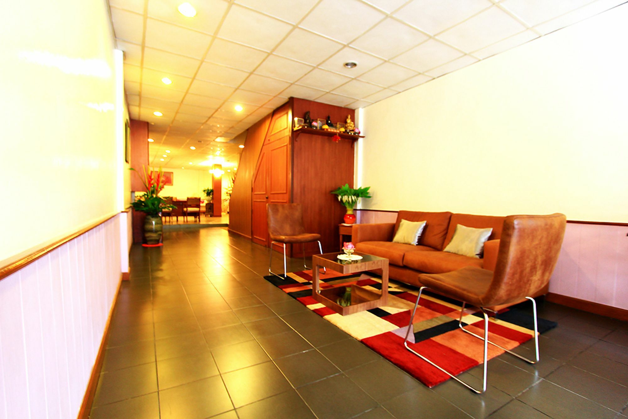 Travel Lodge Surawong (Adults Only) 曼谷 外观 照片